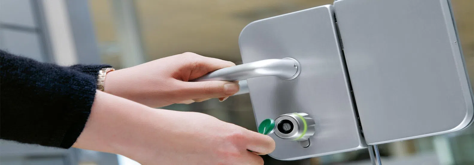 Master Locksmith Store Springfield, OH 937-348-1622 - push-bars