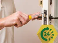 Master Locksmith Store Springfield, OH 937-348-1622 - service-side-emergency